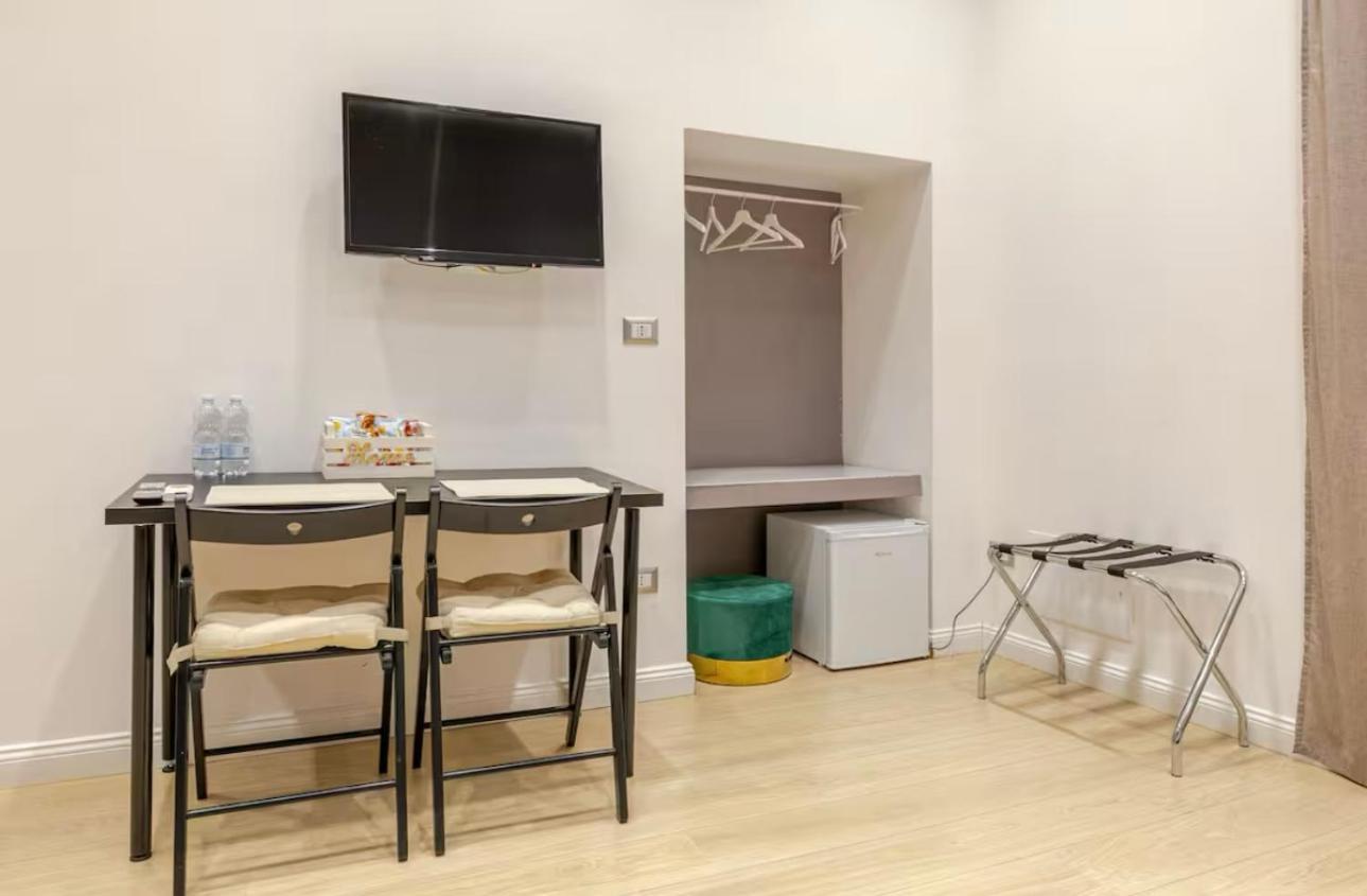 Nsh Apparthotel, Centro * Nápoles